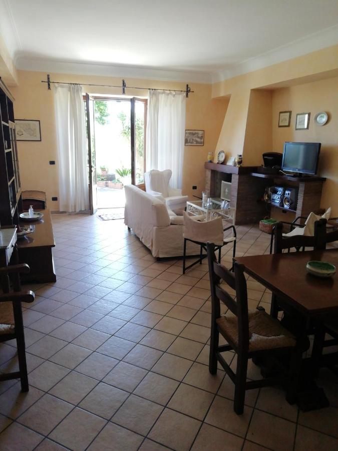 L'Uliveto Villa Montebuono  ภายนอก รูปภาพ