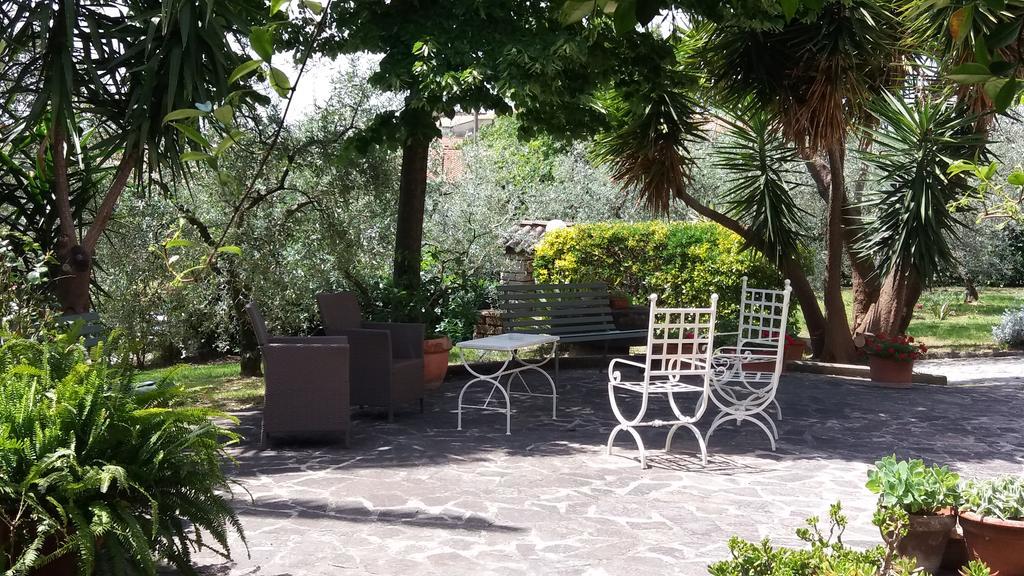 L'Uliveto Villa Montebuono  ภายนอก รูปภาพ