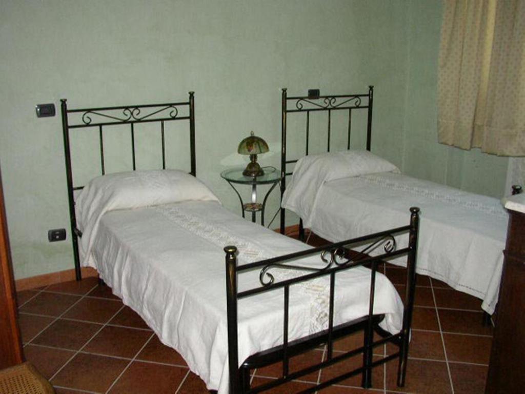 L'Uliveto Villa Montebuono  ภายนอก รูปภาพ